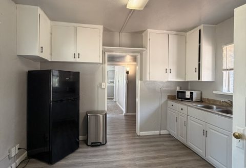 24145 Tokayana, Unit1, Colfax Cutie Studio Cottage in Colfax $1095